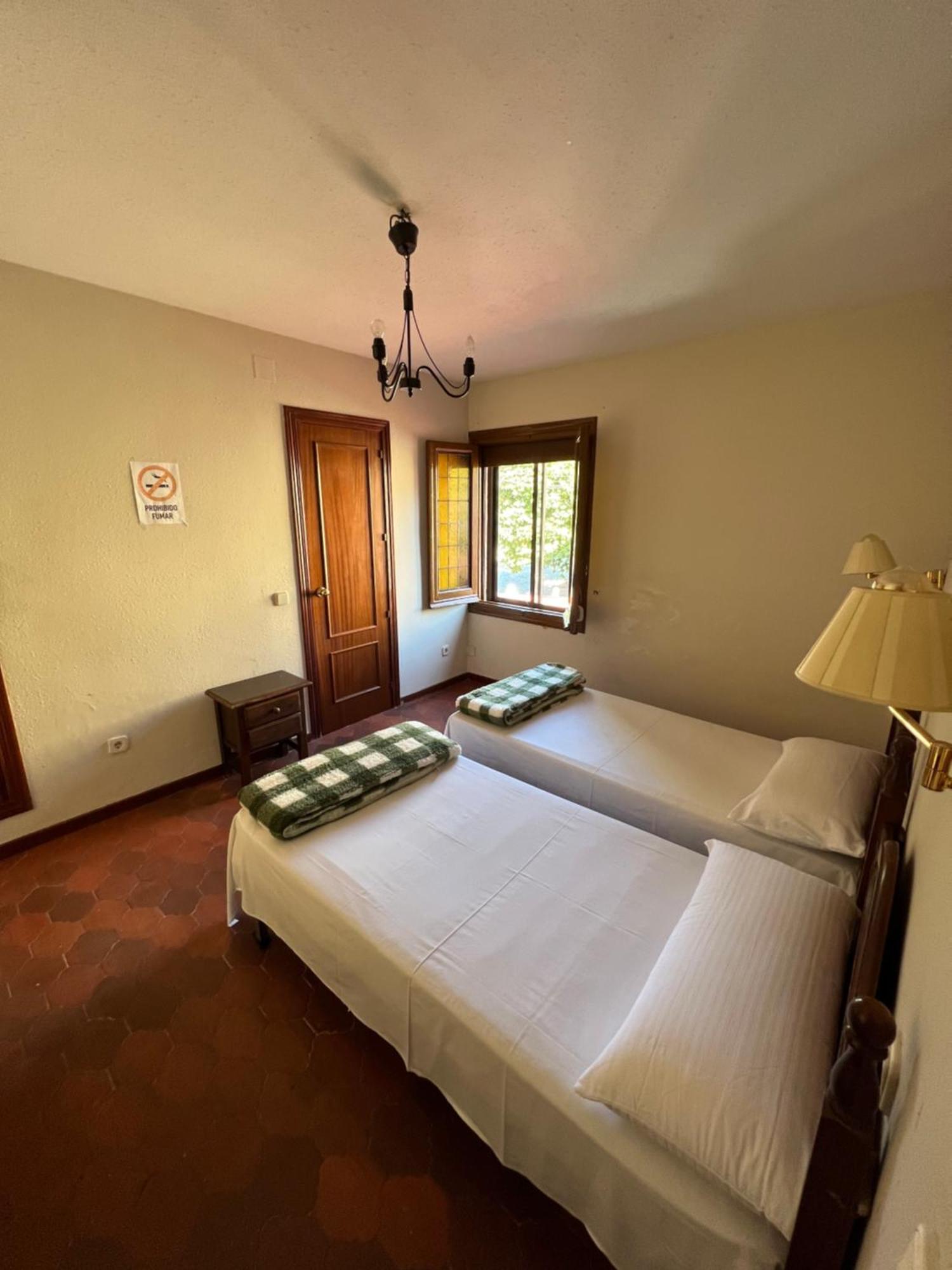 Hostal Sabor Fusion Hotell La Pradera de Navalhorno Eksteriør bilde